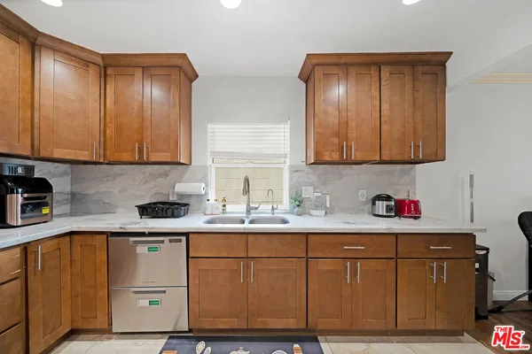$1,249,000 | 15213 Daphne Avenue, Gardena, CA 90249