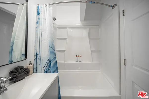 $1,249,000 | 15213 Daphne Avenue, Gardena, CA 90249