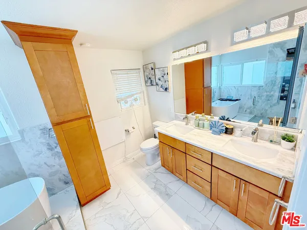 $1,249,000 | 15213 Daphne Avenue, Gardena, CA 90249