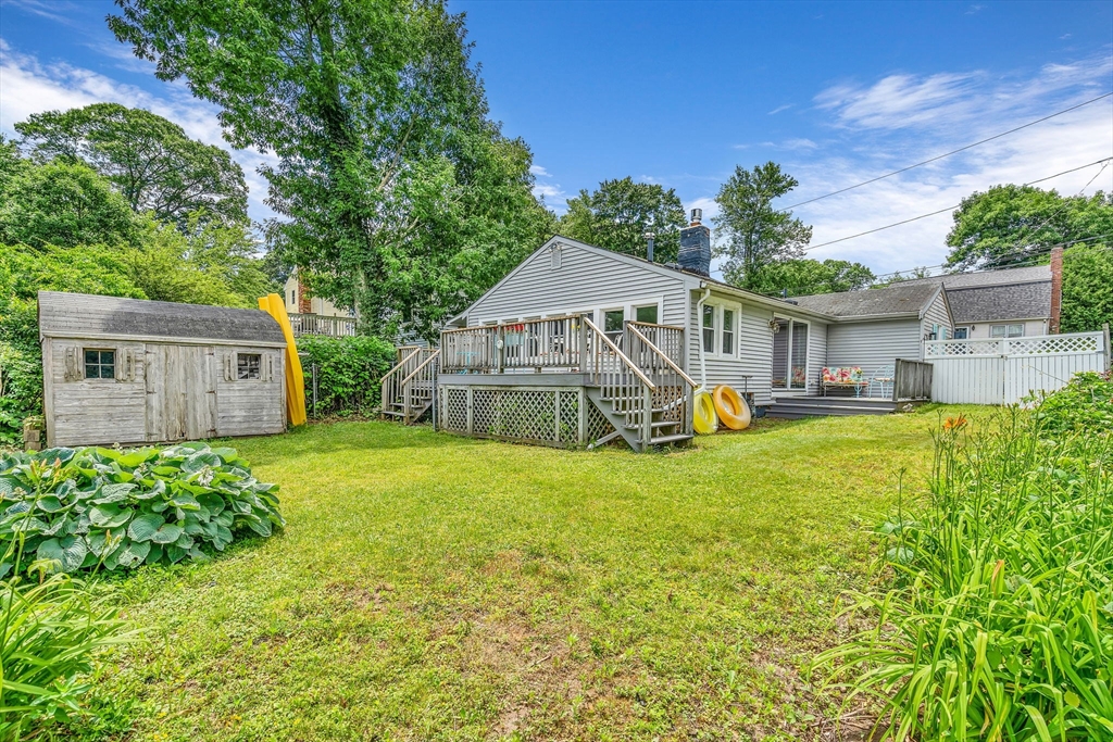 55 Amory Road Marlborough, MA 01752 - Photo 5 of 41 Gallery Image 5
