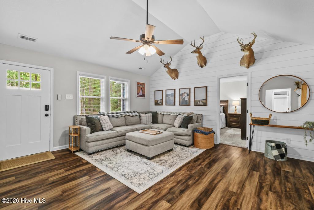 258 Guinea Mill Road Moyock, NC 27958 - Photo 3 of 54 Great Room