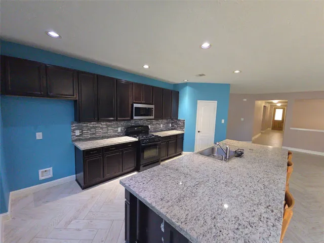 $2,100 | 16014 Peach Bluff Lane, Cypress, TX 77429