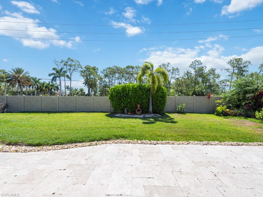 1638 Serrano Circle Naples, FL 34105 - Photo 4 of 23 a view of a yard