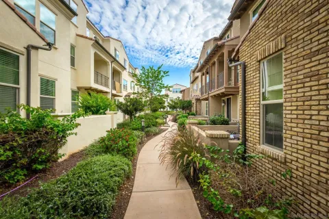 $1,099,000 | 16206 Veridian Circle, San Diego, CA 92127