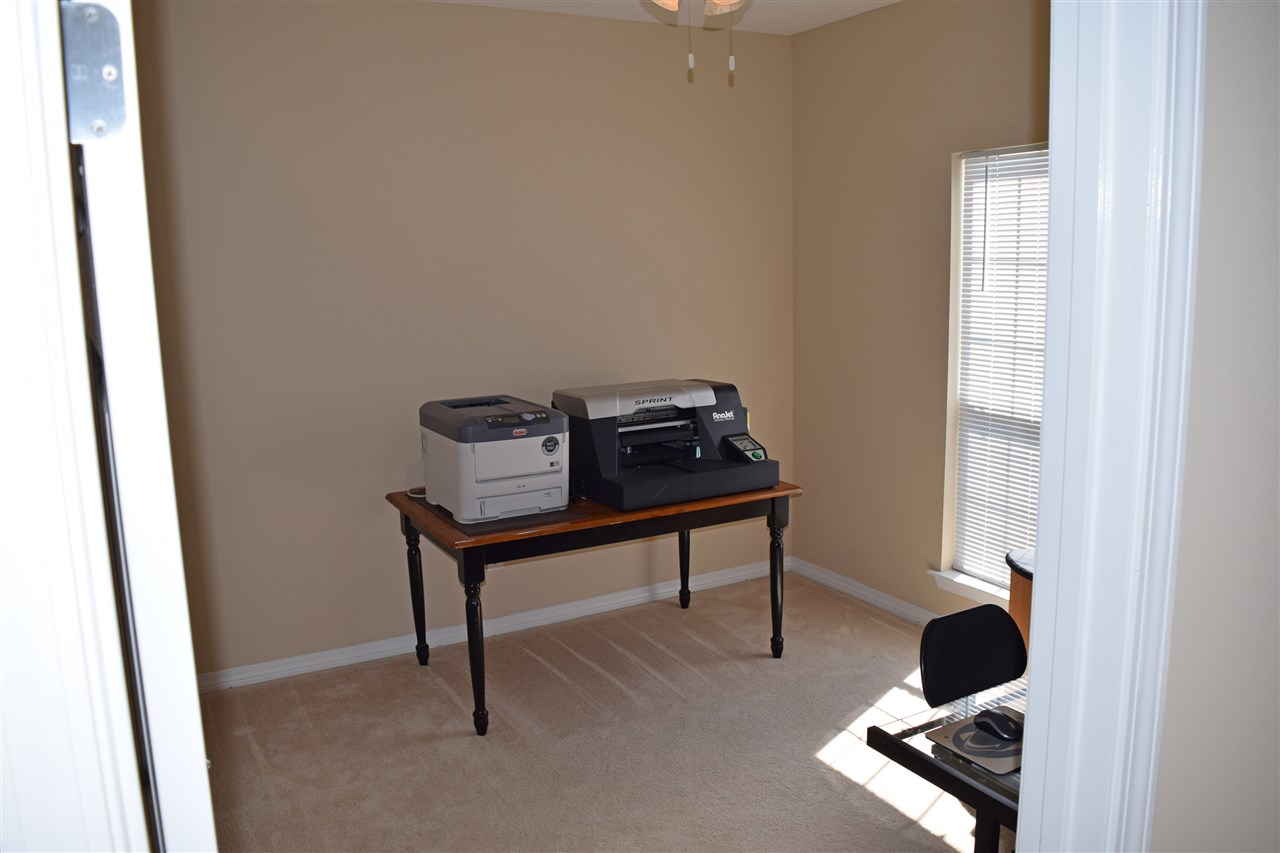 2651-1705 South Juniper Street, Unit 1705 Foley, AL 36535 - Photo 13 of 19 Guest Bedroom 1