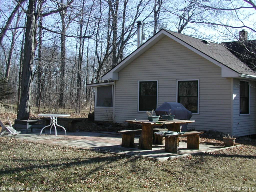 2036 South Elba Road Lapeer, MI 48446 - Photo 7 of 30 006.jpg
