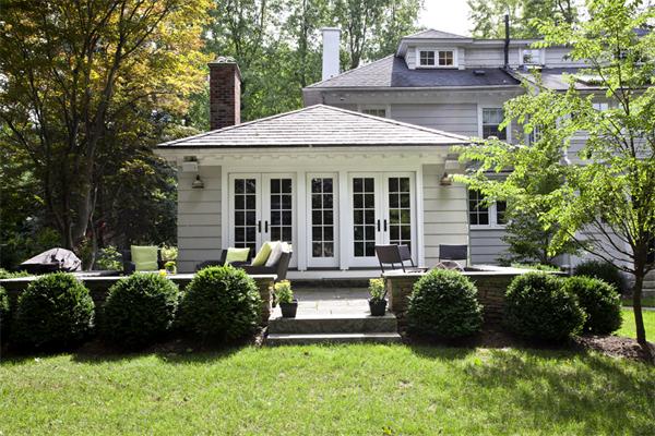 32 Arlington Road Wellesley, MA 02481 - Photo 27 of 29 a view of a house with a yard and sitting area