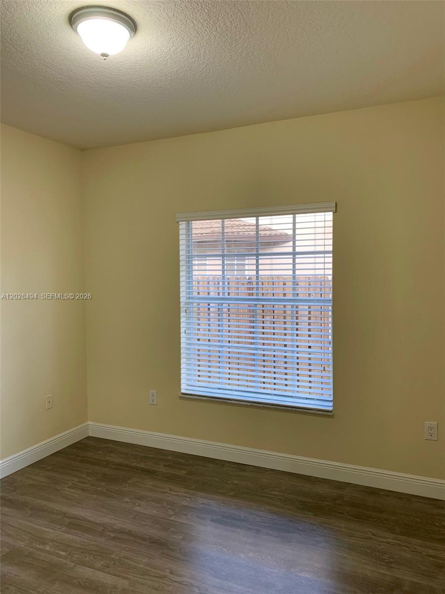 15751 Southwest 103rd Lane Miami, FL 33196 - Photo 20 of 25