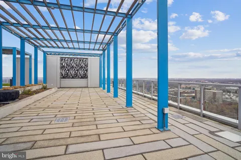 $1,590,000 | 930 Rose Avenue, Unit 2001, Rockville, MD 20852