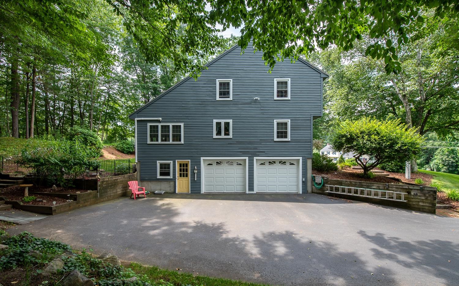 156 Buttrick Road Hampstead, NH 03841 - Photo 13 of 39