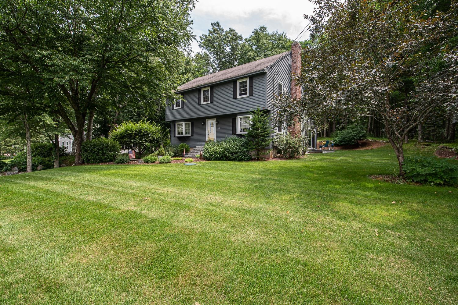 156 Buttrick Road Hampstead, NH 03841 - Photo 35 of 39