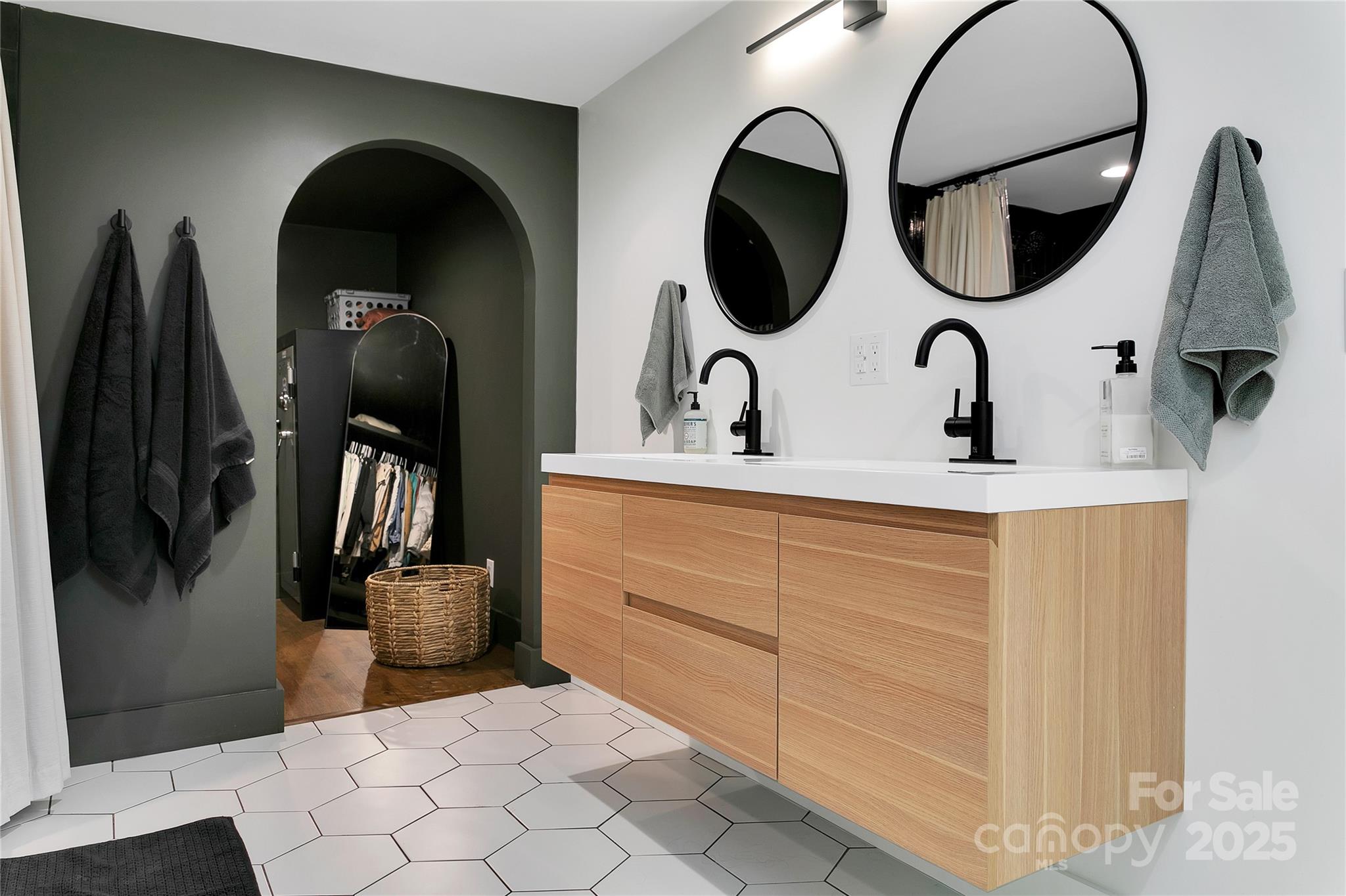 903 Middlefork Road Brevard, NC 28712 - Photo 30 of 45 a bathroom with a sink and mirror