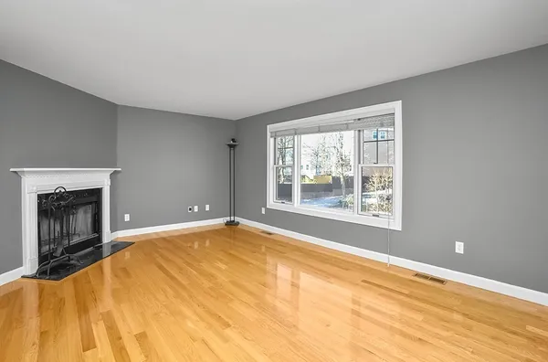 $1,835,000 | 81 Beecher Place, Unit 81, Newton, MA 02459