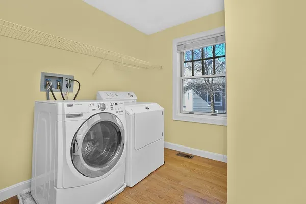 $1,835,000 | 81 Beecher Place, Unit 81, Newton, MA 02459