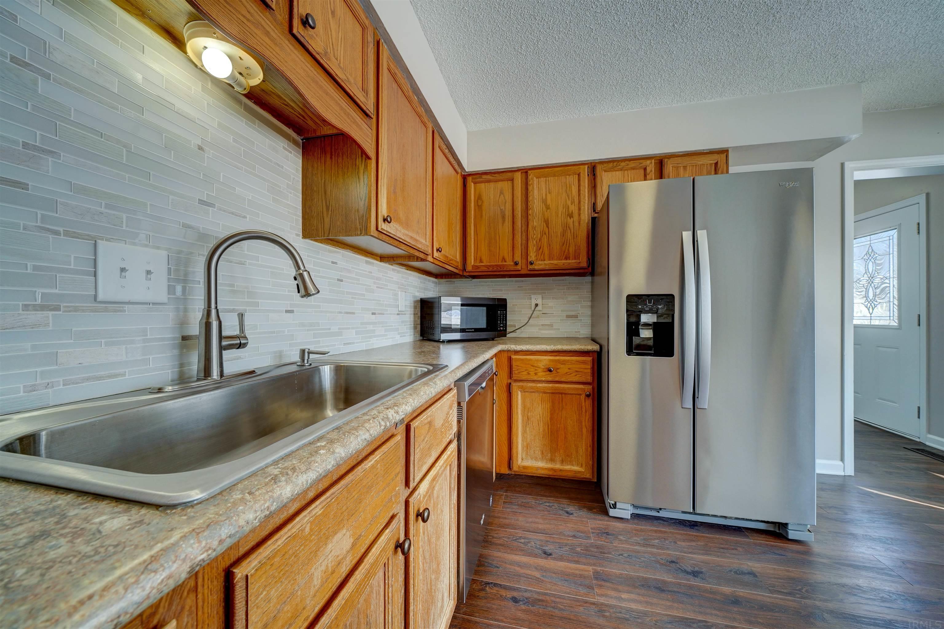 425 North Washington Street Waterloo, IN 46793 - Photo 25 of 36 Gallery Image 25