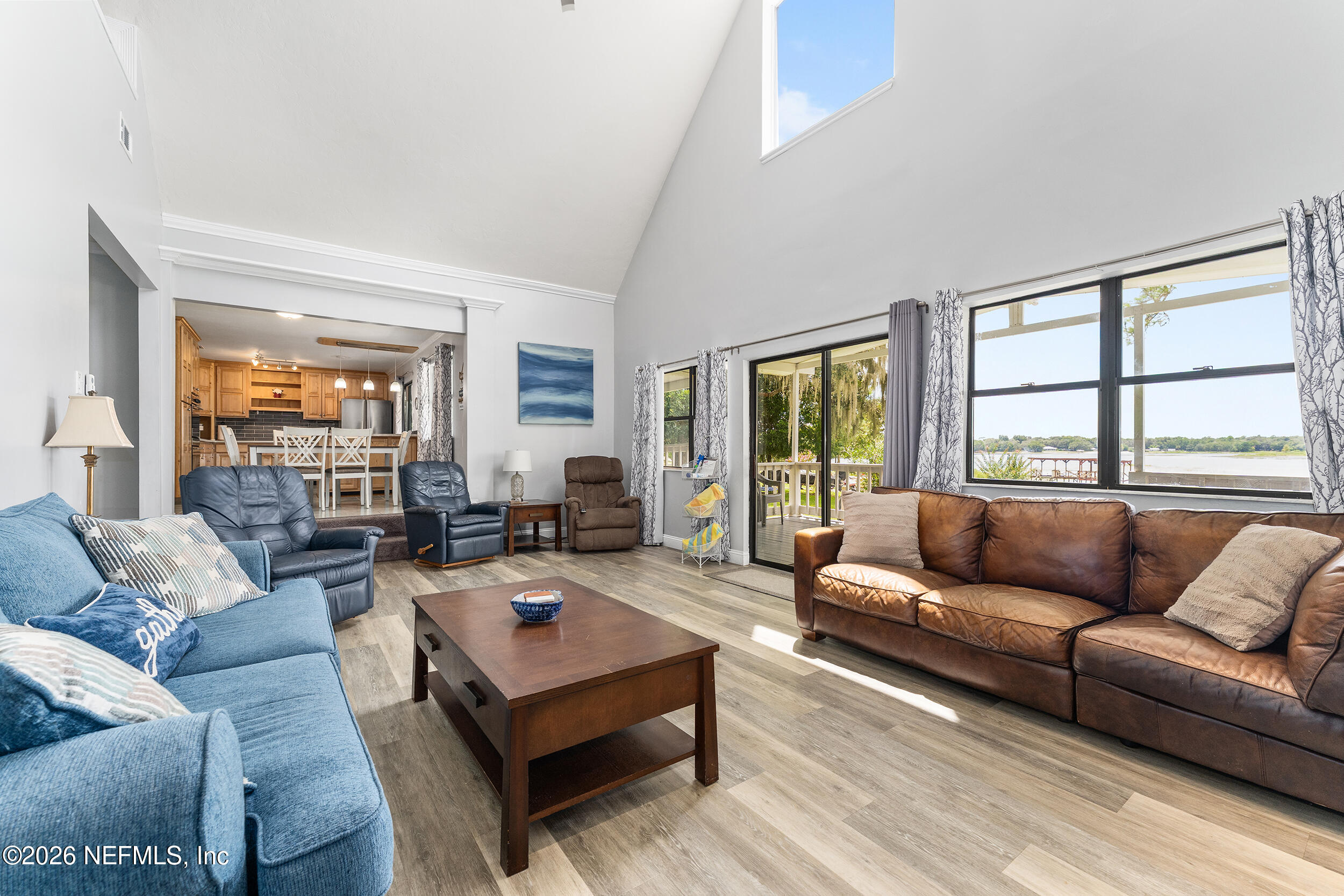 198 Lake Ray Road Hawthorne, FL 32640 - Photo 19 of 78 Living Room