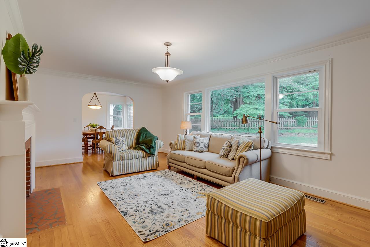 205 Midland Street Greenville, SC 29607 - Photo 8 of 27 Gallery Image 8
