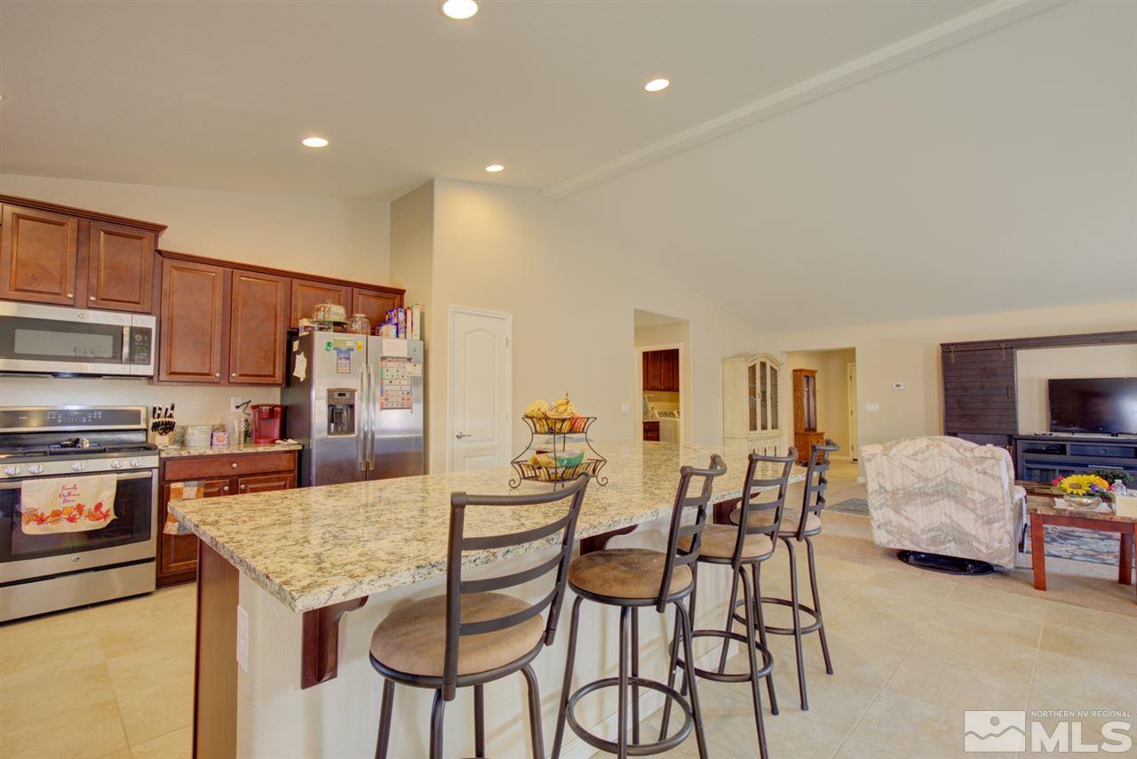 124 Deerfield Road Dayton, NV 89403 - Photo 4 of 25 Photo 4