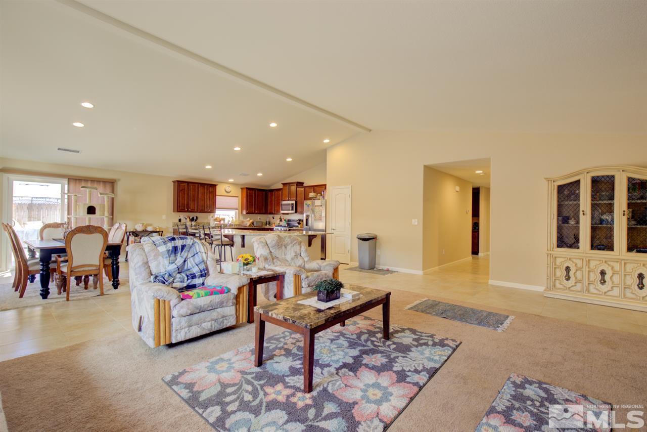 124 Deerfield Road Dayton, NV 89403 - Photo 6 of 25 Photo 6
