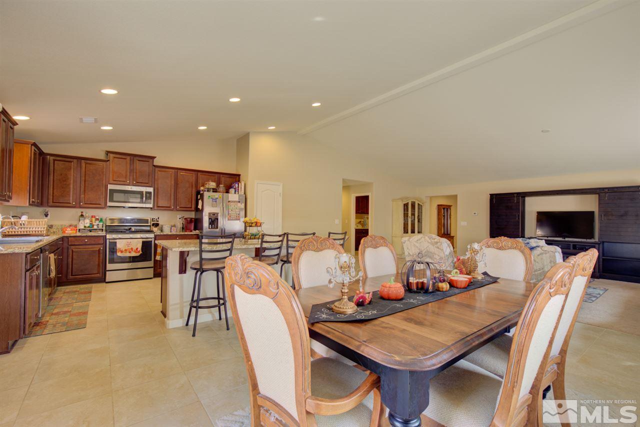 124 Deerfield Road Dayton, NV 89403 - Photo 7 of 25 Photo 7