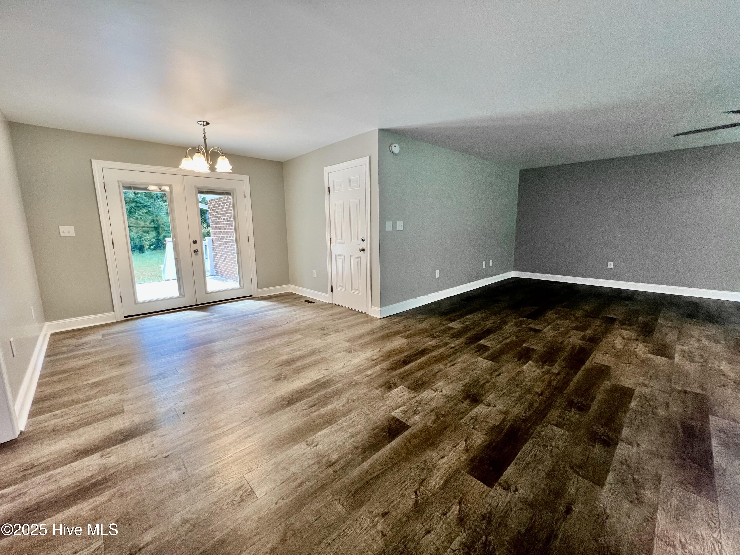108 Pulley Road Havelock, NC 28532 - Photo 6 of 21 Dining Room
