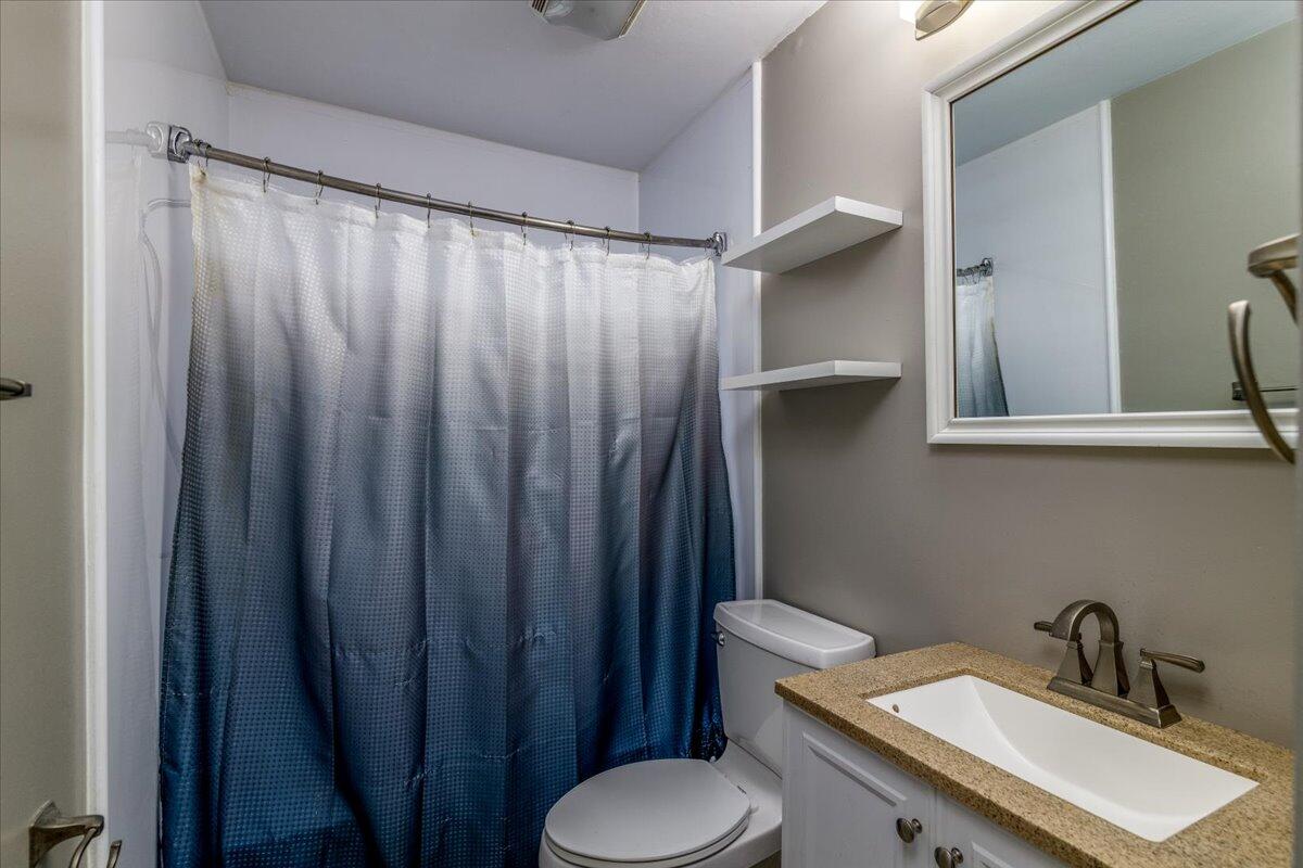 8358 Robin Lynn Road Roanoke, VA 24019 - Photo 11 of 21 14-14-8358 Robyn Lynn Rd.-9609-Edit