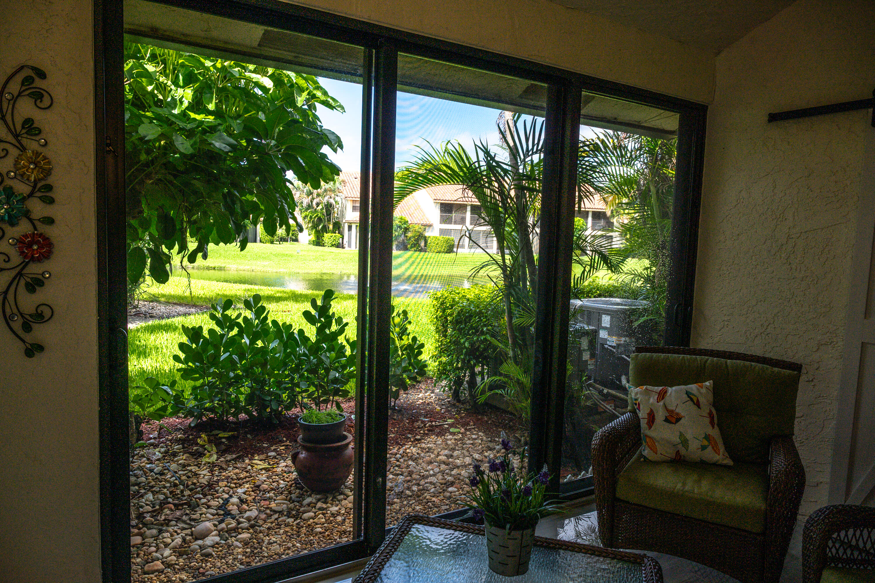 7979 La Mirada Drive Boca Raton, FL 33433 - Photo 13 of 44 Coffee or Cocktail
