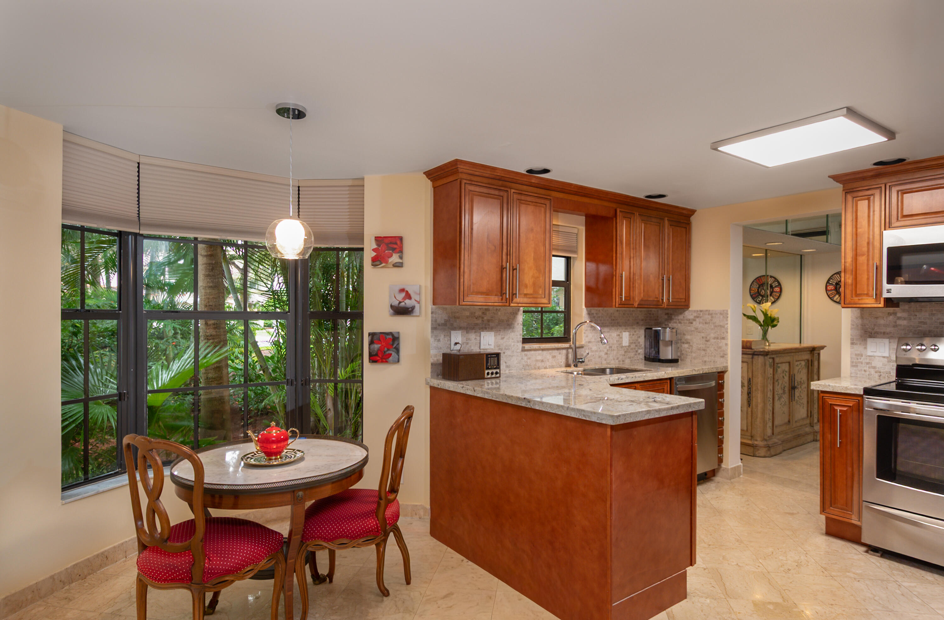 7979 La Mirada Drive Boca Raton, FL 33433 - Photo 14 of 44 Functional & Impeccable