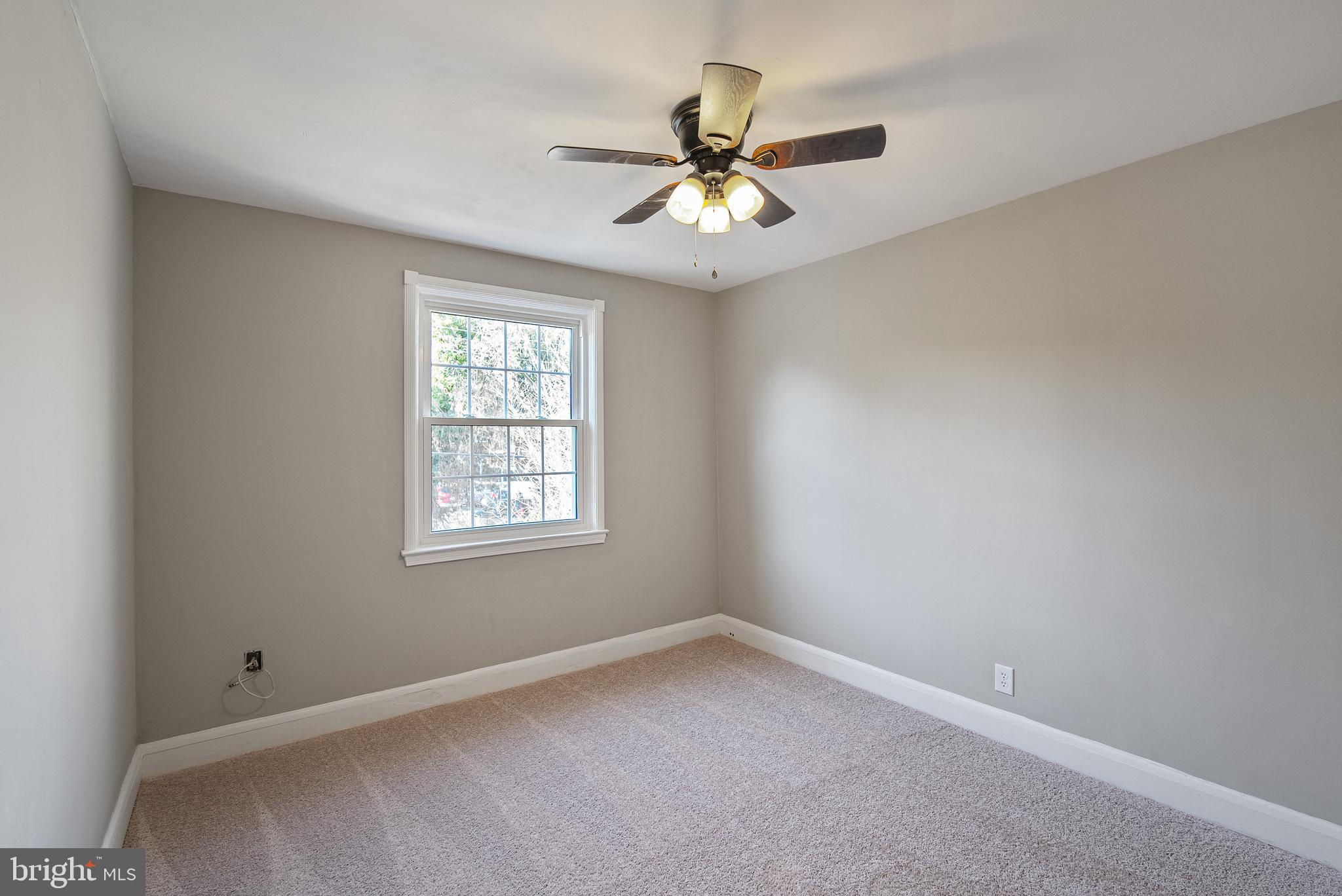 214 Westshire Road Baltimore, MD 21229 - Photo 14 of 44