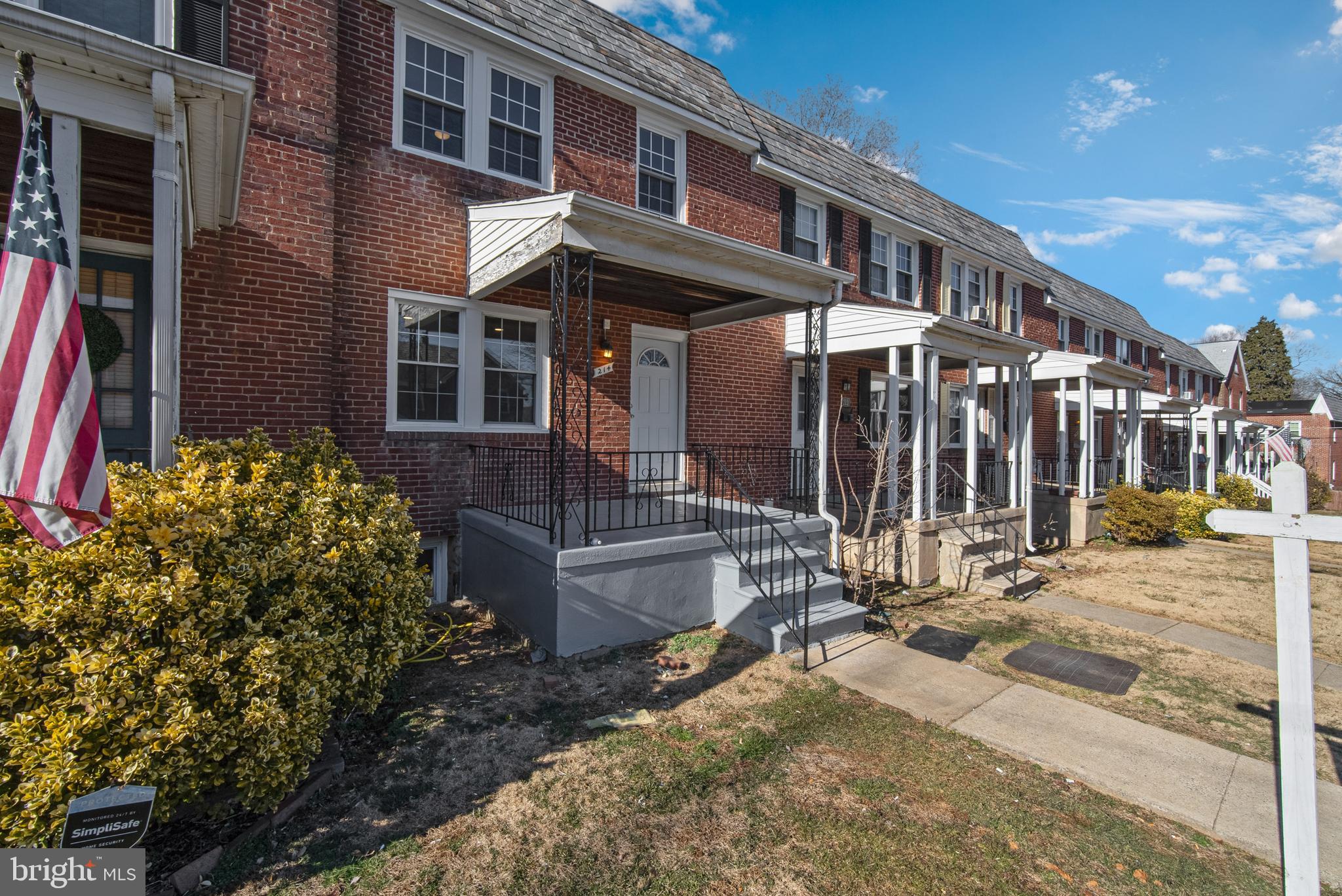 214 Westshire Road Baltimore, MD 21229 - Photo 6 of 44