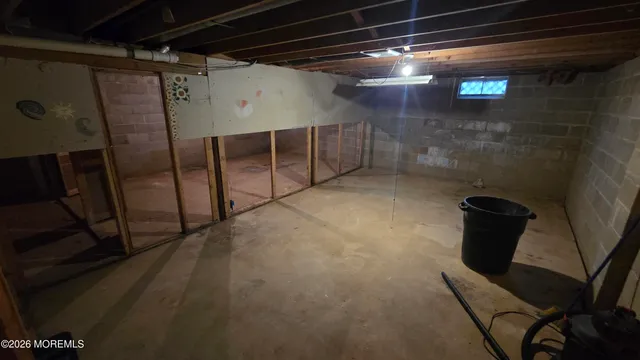 $585,000 | 1085 Vaughn Avenue, Toms River, NJ 08753