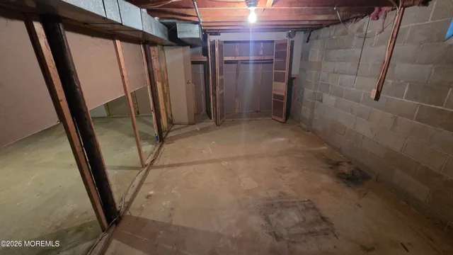 $585,000 | 1085 Vaughn Avenue, Toms River, NJ 08753