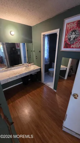 $585,000 | 1085 Vaughn Avenue, Toms River, NJ 08753