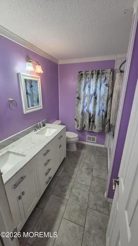 $585,000 | 1085 Vaughn Avenue, Toms River, NJ 08753