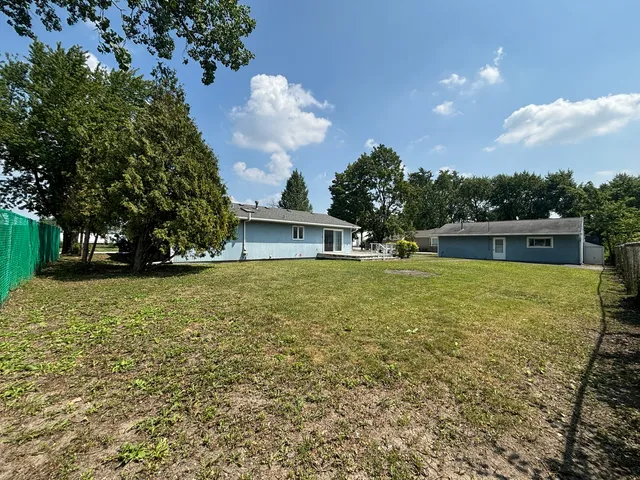 $130,000 | 35 West 168th Street, South Holland, IL 60473