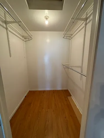 $130,000 | 35 West 168th Street, South Holland, IL 60473