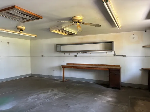 $130,000 | 35 West 168th Street, South Holland, IL 60473