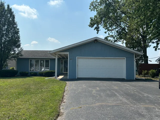 $130,000 | 35 West 168th Street, South Holland, IL 60473
