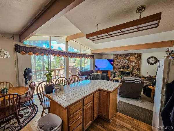$2,000 | 1301 Buffalo Court, Big Bear Lake, CA 92315