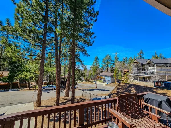 $2,000 | 1301 Buffalo Court, Big Bear Lake, CA 92315