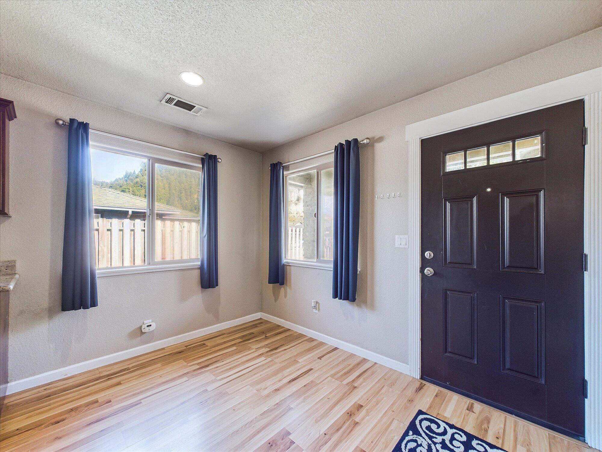 908-910 Hilda Court Rio Dell, CA 95562 - Photo 14 of 45