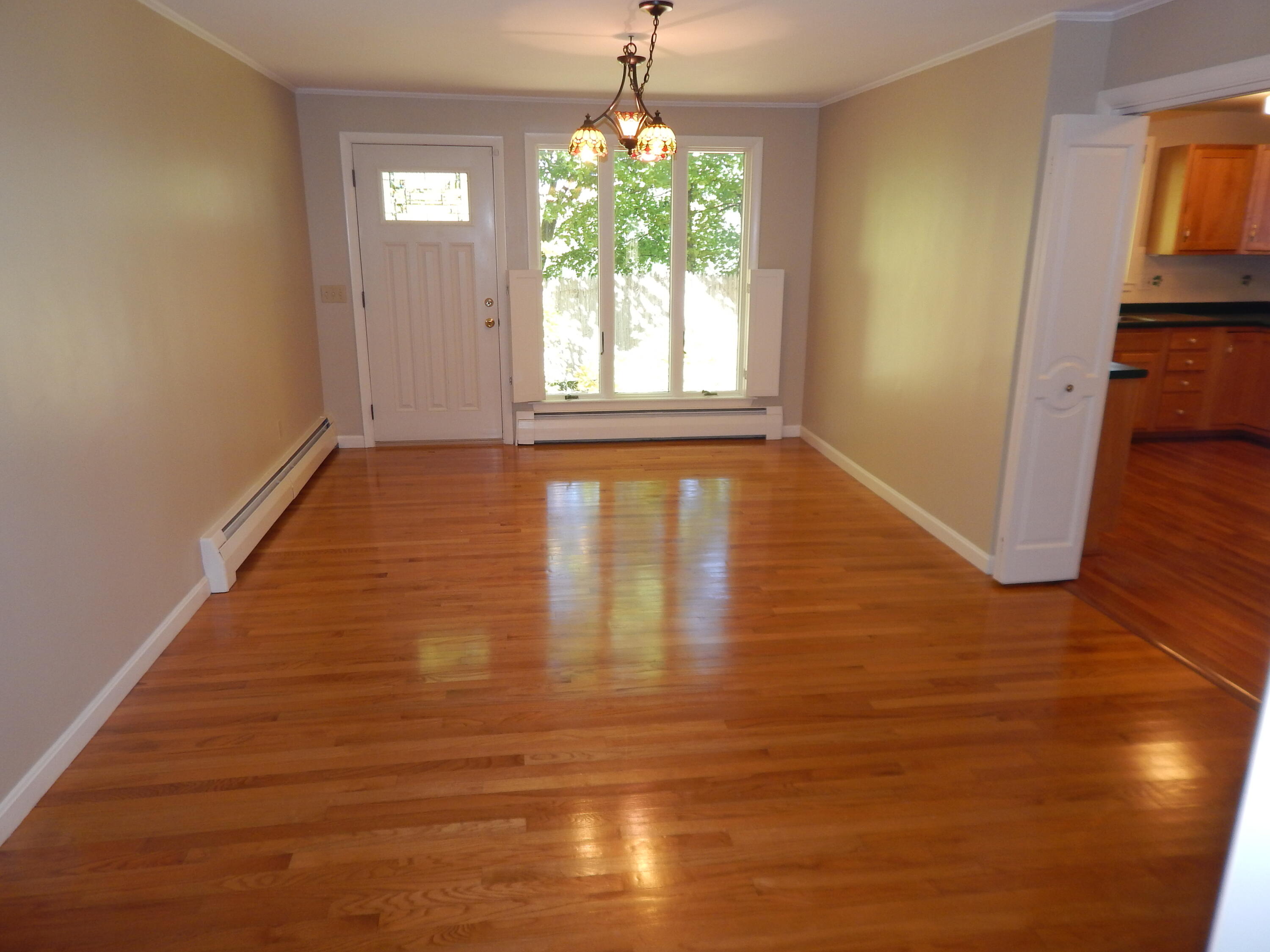 237 Clyde Road Bangor, ME 04401 - Photo 6 of 29 003