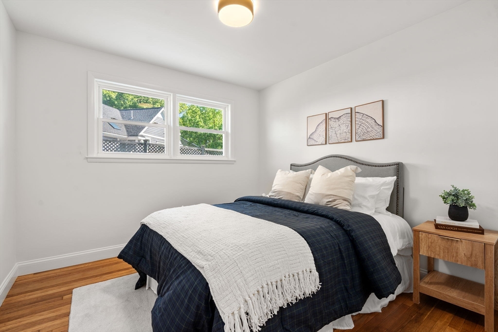 8 Everett Street Wakefield, MA 01880 - Photo 12 of 15