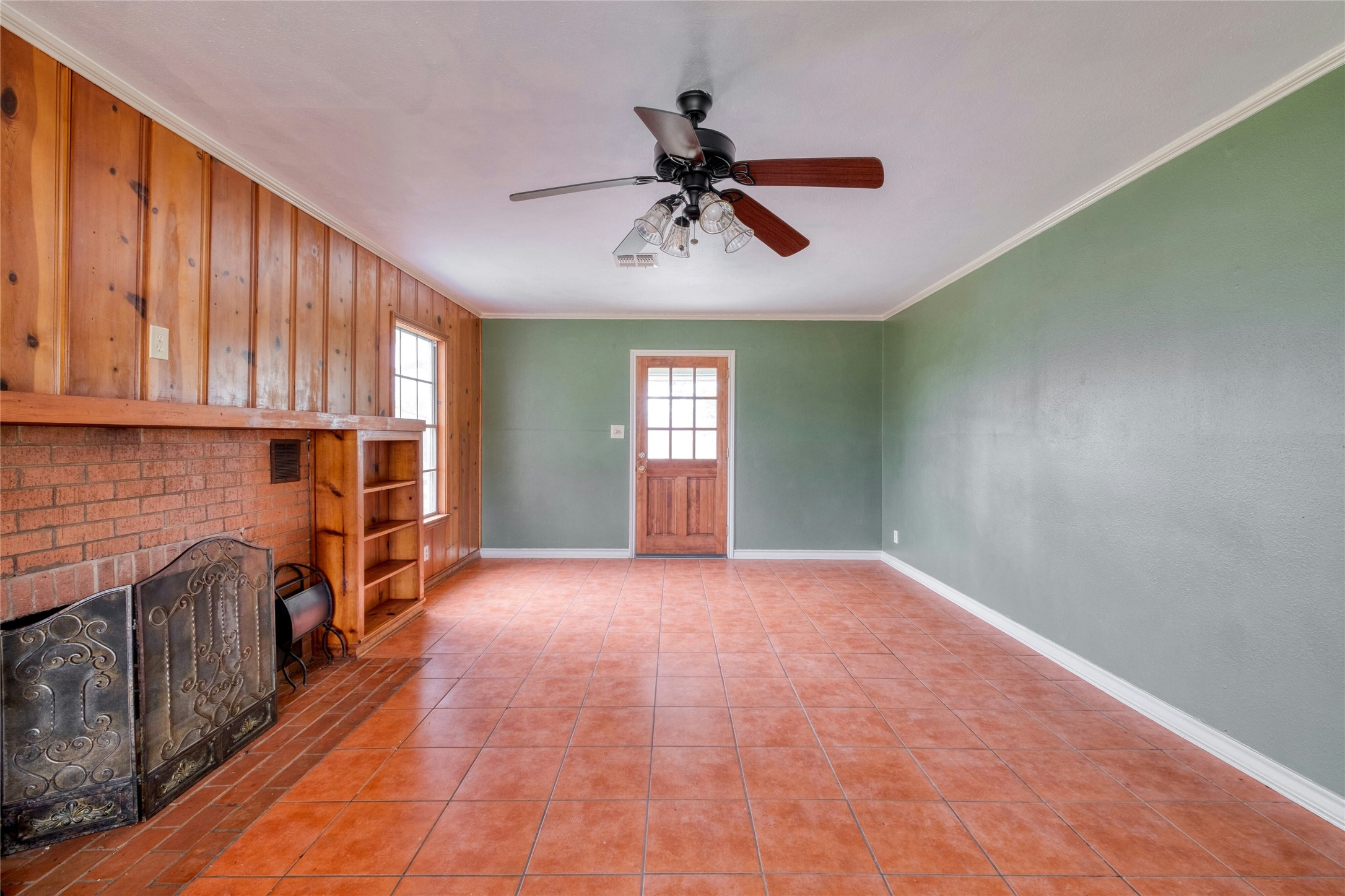 103 Robin Lane Luling, TX 78648 - Photo 11 of 40