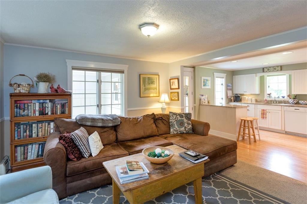 5 Pine Road Falmouth, ME 04105 - Photo 11 of 32 Photo