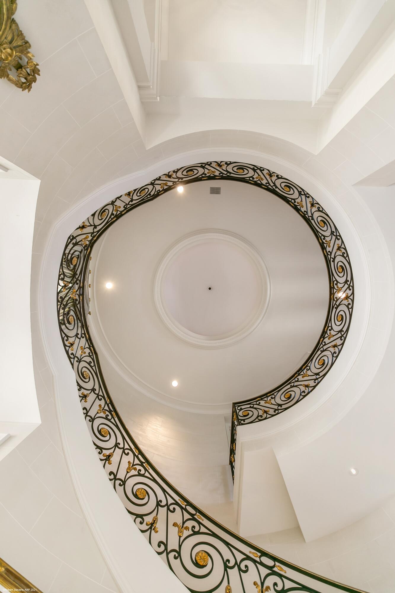 146 Bears Club Drive Jupiter, FL 33477 - Photo 17 of 115 Spiral Staircase