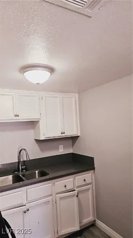 $912 | Undisclosed Address, Las Vegas, NV 89115