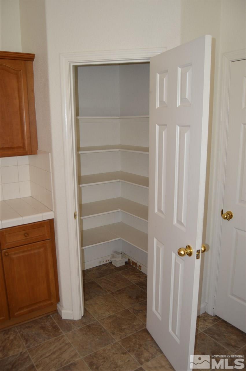 1170 Broadview Court Reno, NV 89521 - Photo 7 of 25 a view of a walk in closet