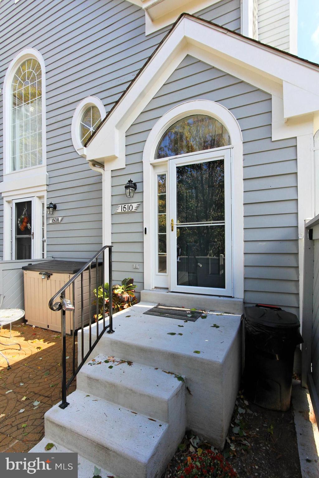1510 Church Hill Place Reston, VA 20194 - Photo 8 of 43