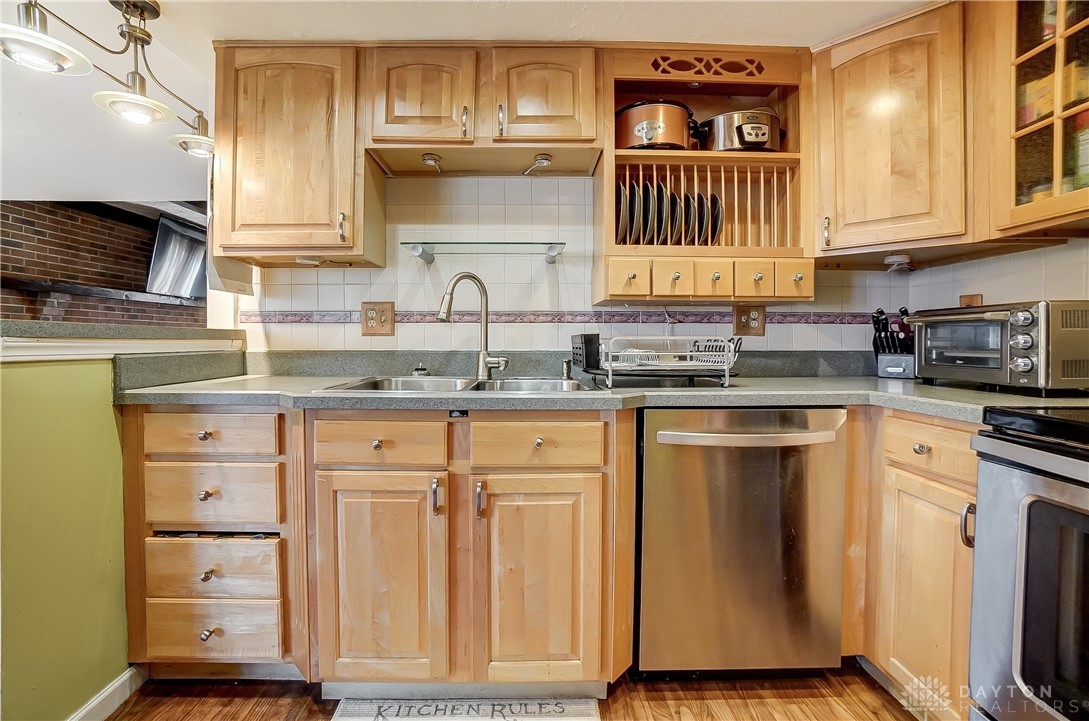 3140 Garvin Road Dayton, OH 45405 - Photo 15 of 35 Gallery Image 15